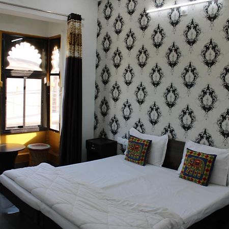 Hill Paradise Home Stay Udaipur Kültér fotó