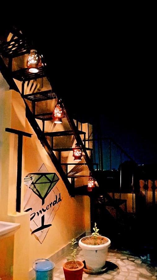 Hill Paradise Home Stay Udaipur Kültér fotó