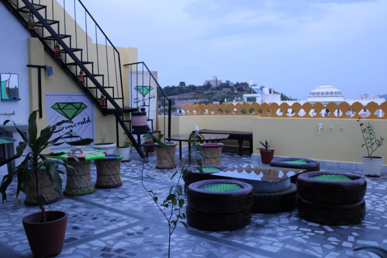 Hill Paradise Home Stay Udaipur Kültér fotó