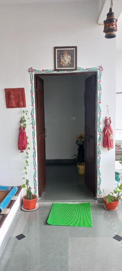 Hill Paradise Home Stay Udaipur Kültér fotó