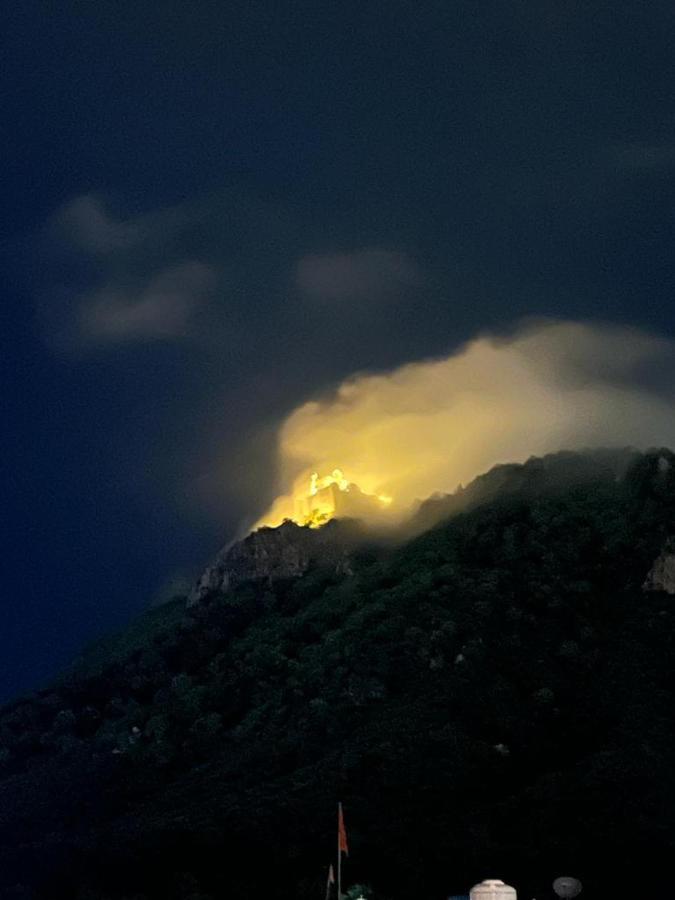 Hill Paradise Home Stay Udaipur Kültér fotó