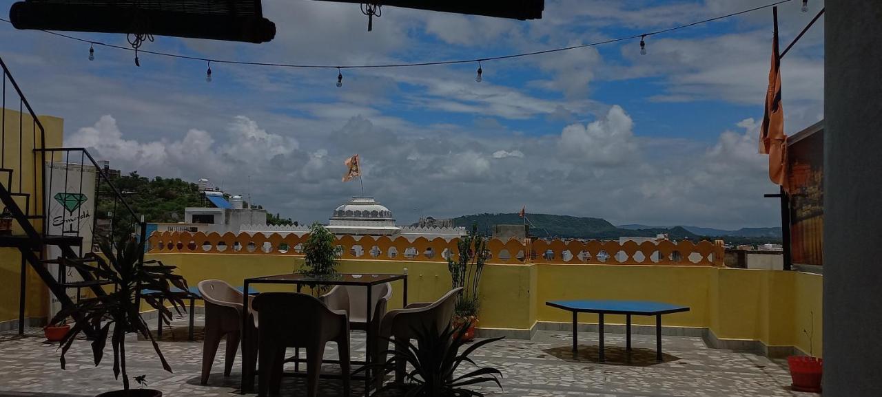 Hill Paradise Home Stay Udaipur Kültér fotó