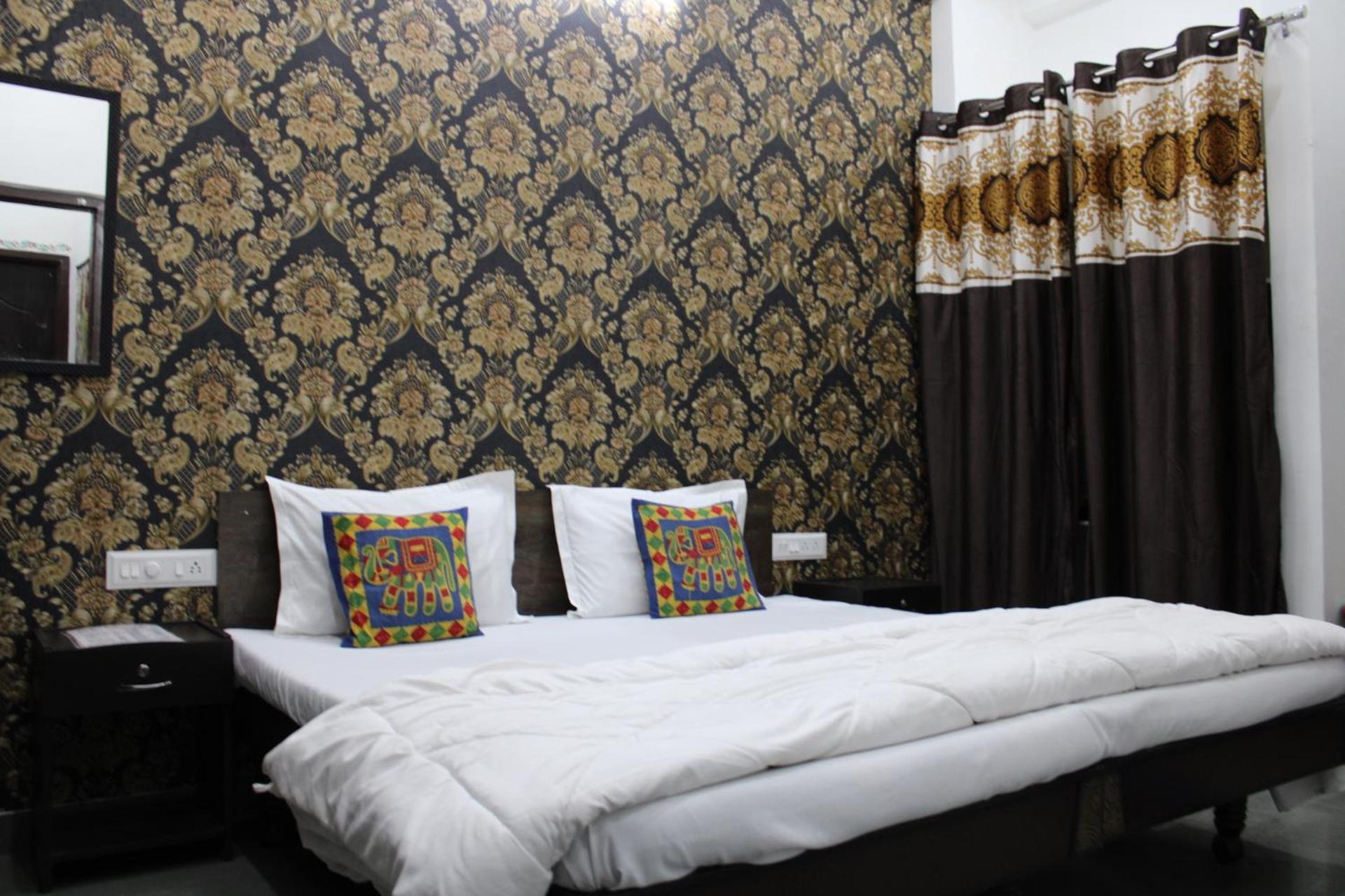 Hill Paradise Home Stay Udaipur Kültér fotó
